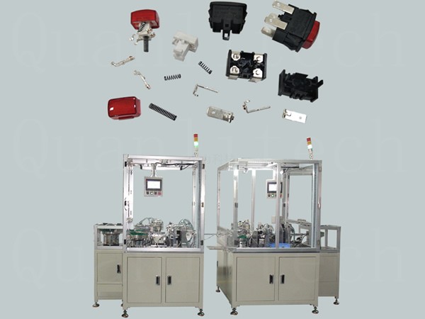 插座按鈕式電源開關(guān)自動(dòng)化裝配組裝機(jī)縮圖